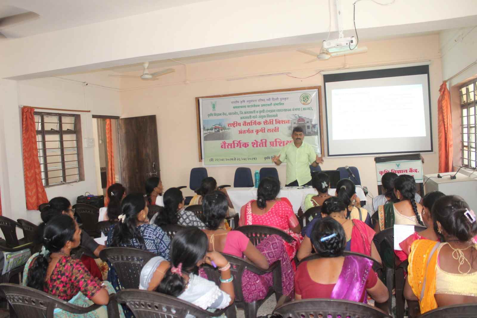 नैसर्गिक शेतीत उन्हाळ्याचे महत्त्व – ए.एम.तायडे