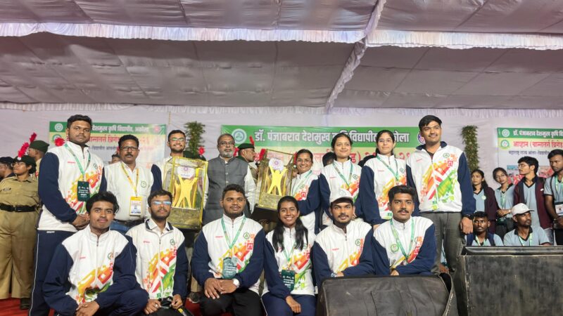 “डॉ. पंजाबराव देशमुख कृषी विद्यापीठाला राज्यस्तरीय दोन मानाचे पुरस्कार”